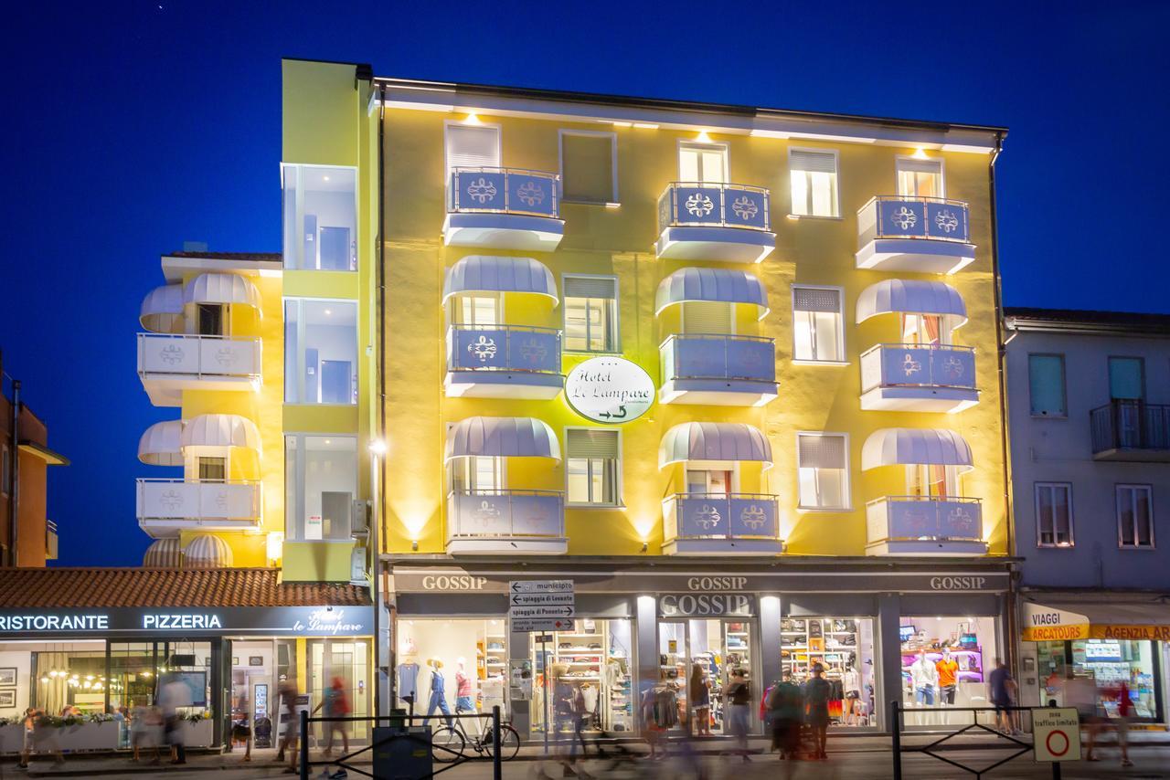 Hotel Le Lampare Каорле Экстерьер фото